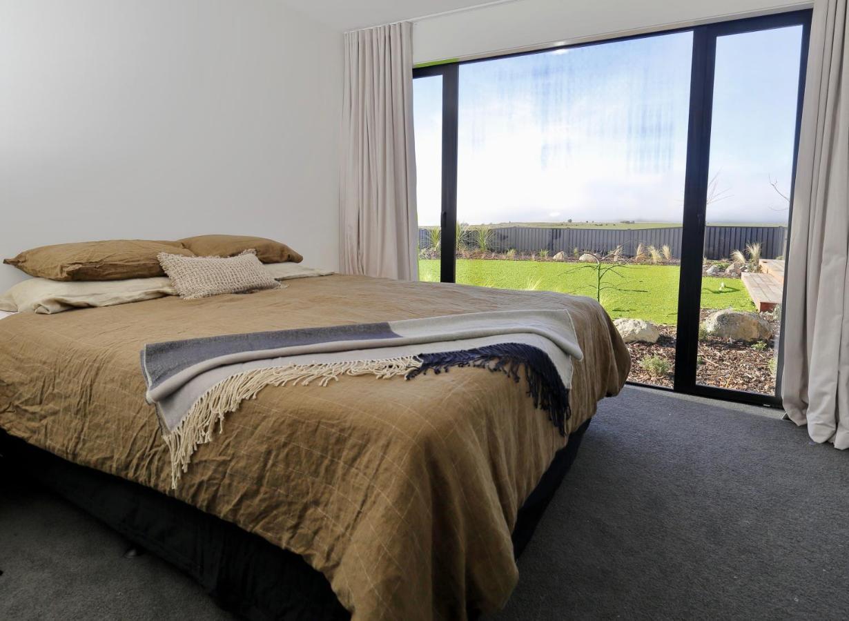 Lake House - Te Anau Holiday Home Exteriér fotografie