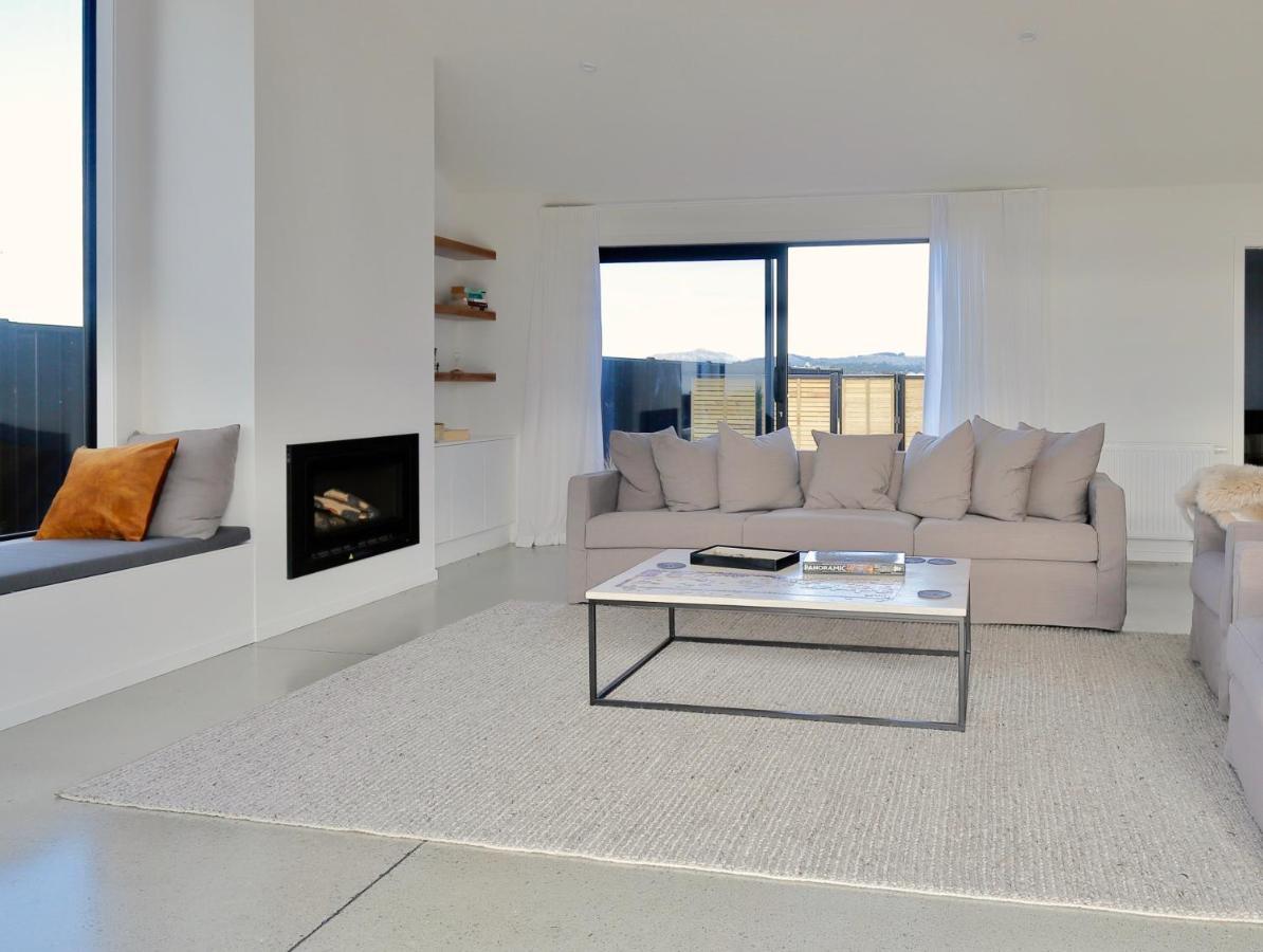Lake House - Te Anau Holiday Home Exteriér fotografie